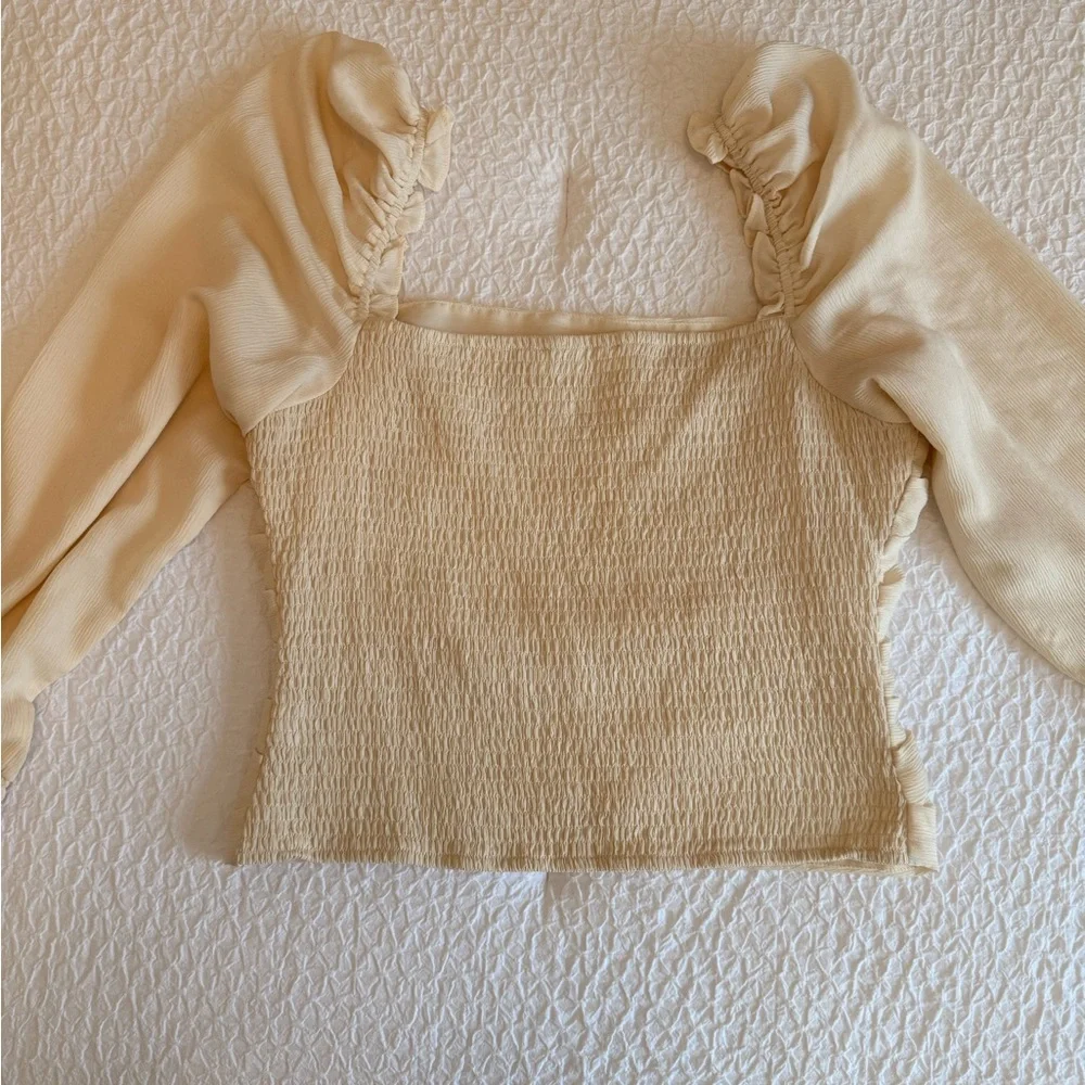 ASTR the Label Ruched Long Sleeve Blouse – Cream/Ivory, Size XL - Picture 9 of 10